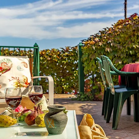 Capo D'argento 아파트 SantʼAlessio Siculo